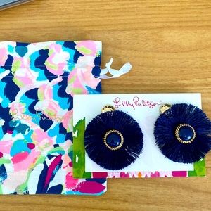 NWT Lilly Pulitzer Fan-Tastic earrings